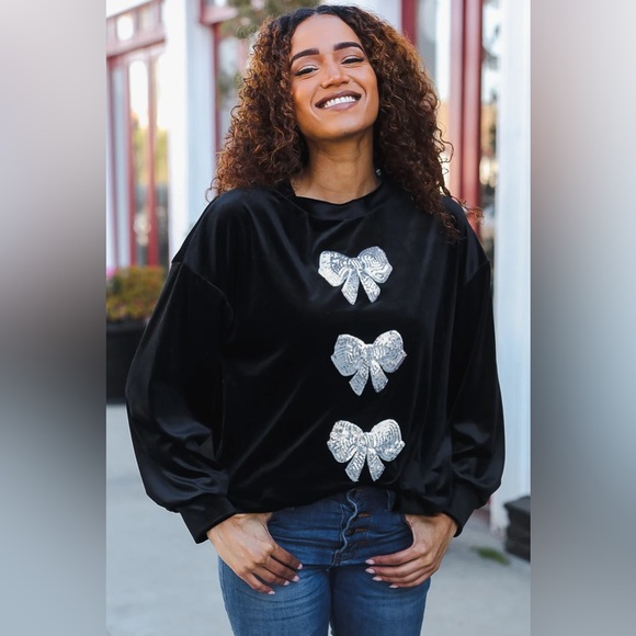 Home For The Holiday Silver Sequin Bow Velvet Pullover Top - Picture 11 of 16